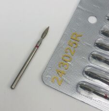Фреза алмазная пламя красная насечка 243025R